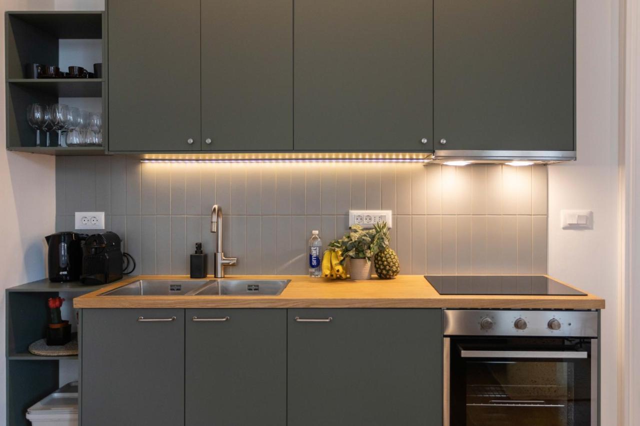 Flok Design Apartments- Botanical Garden 자그레브 외부 사진
